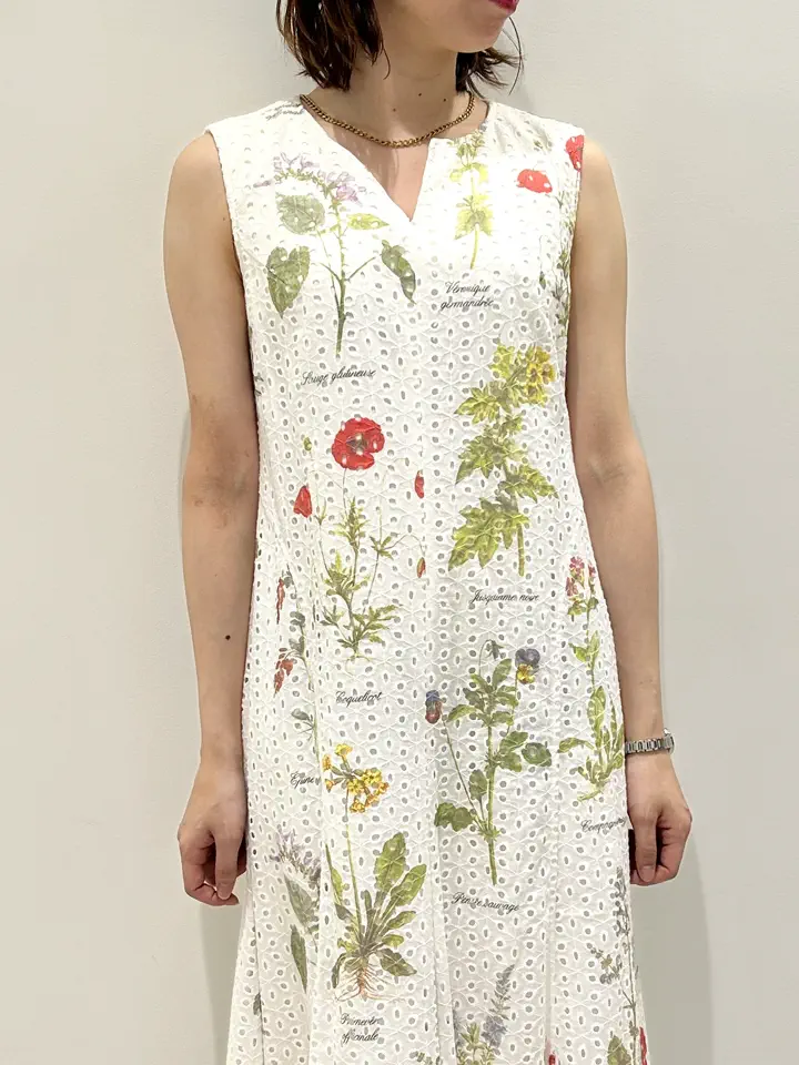 GRACE CONTINENTAL eri コーディネート画像