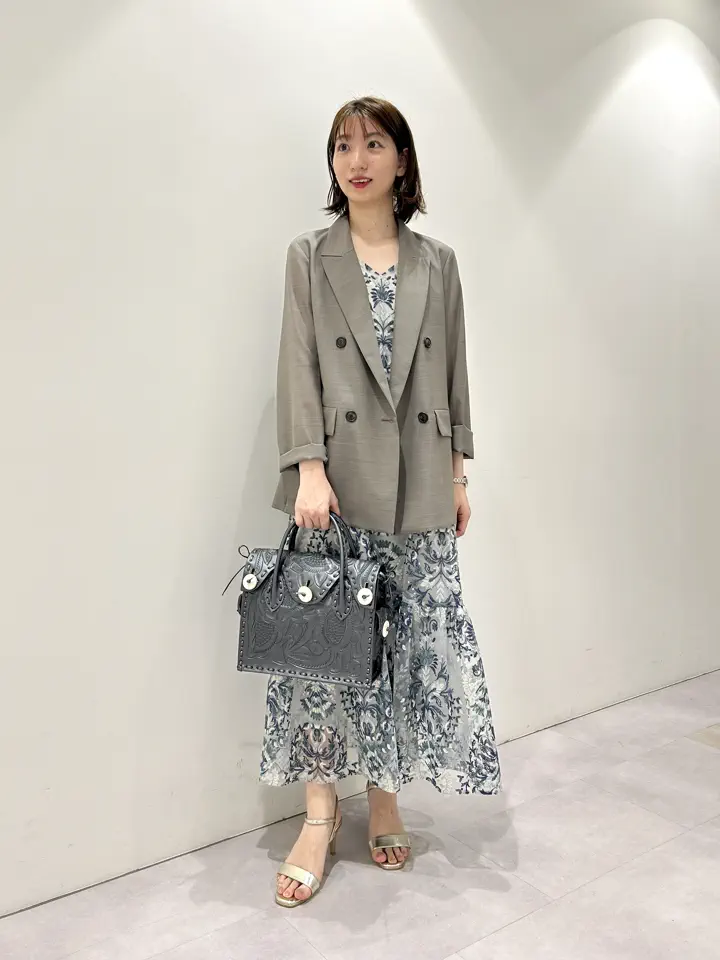 GRACE CONTINENTAL eri コーディネート画像