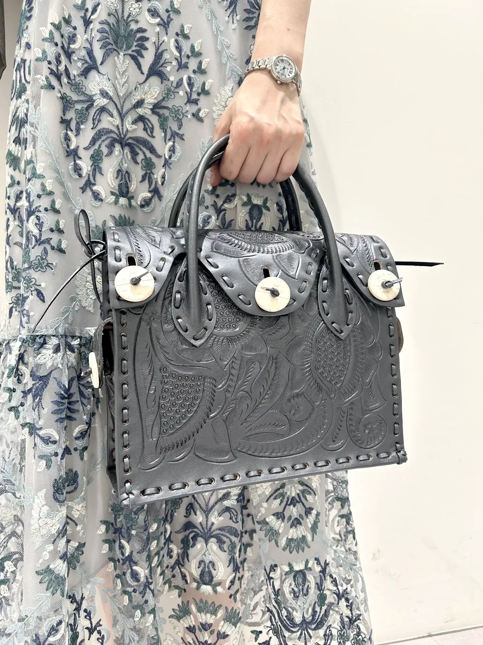 GRACE CONTINENTAL eri コーディネート画像