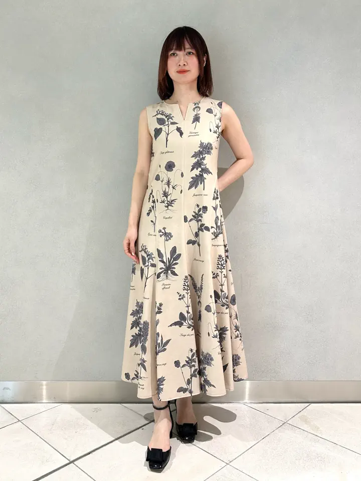 GRACE CONTINENTAL Kogane. コーディネート画像