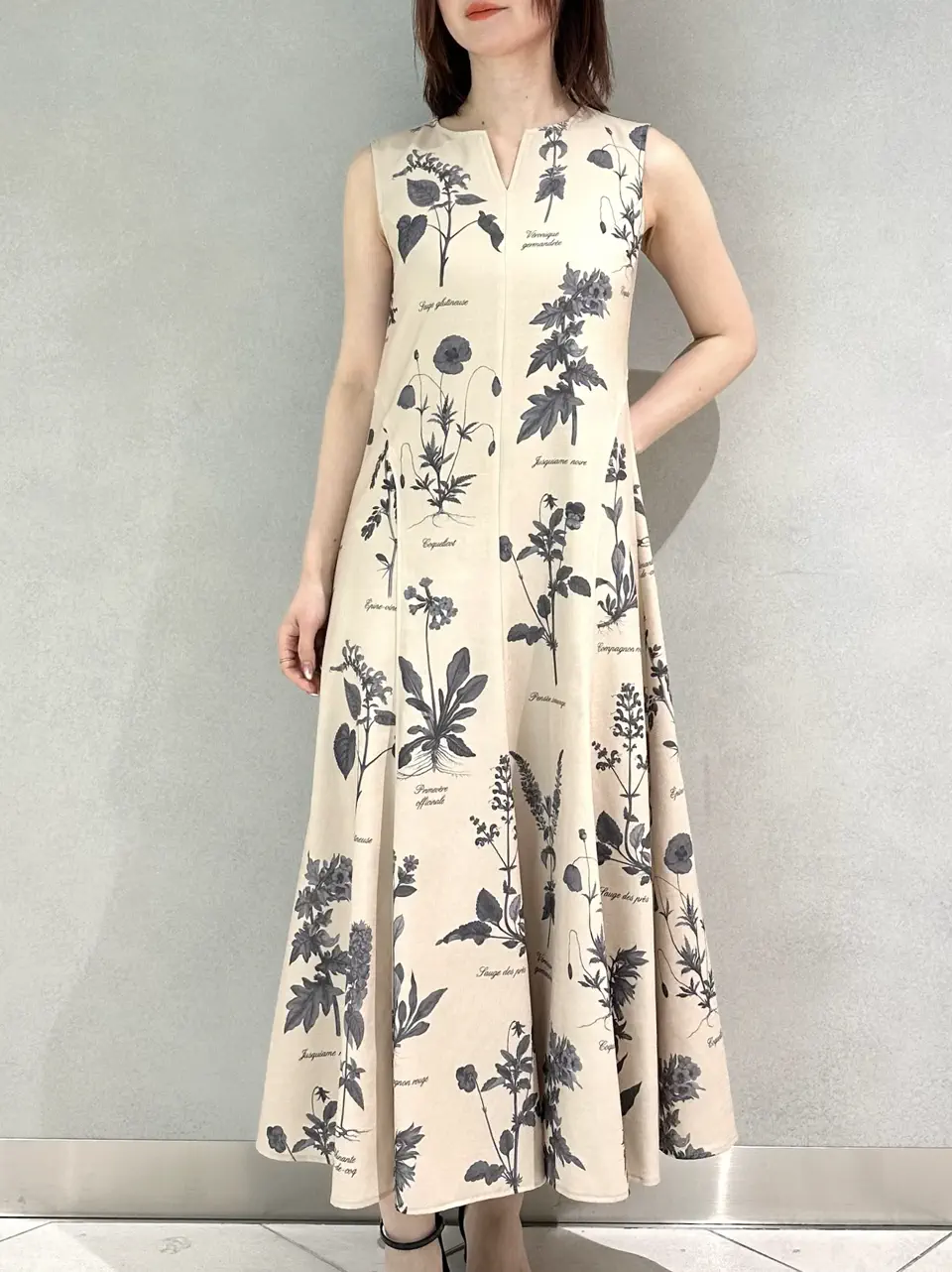 GRACE CONTINENTAL Kogane. コーディネート画像