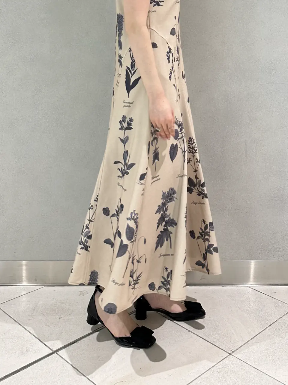 GRACE CONTINENTAL Kogane. コーディネート画像