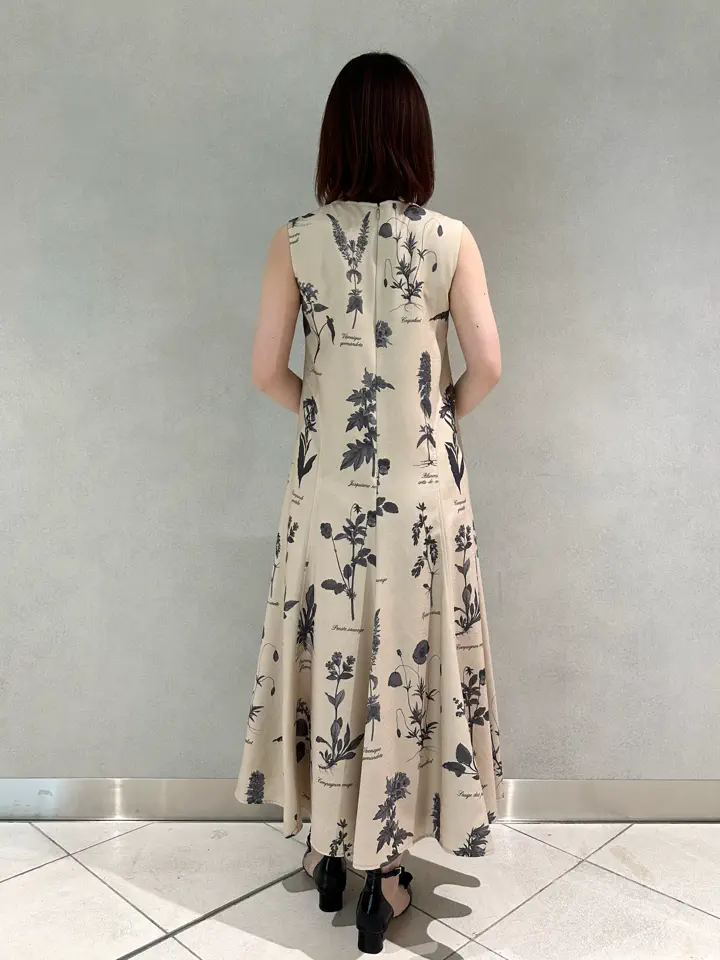 GRACE CONTINENTAL Kogane. コーディネート画像