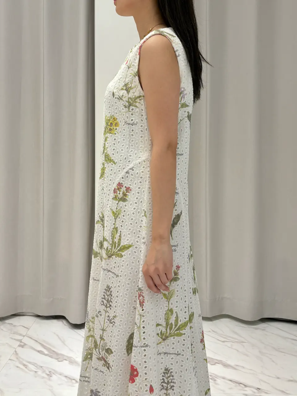 GRACE CONTINENTAL 山﨑 茉以 コーディネート画像