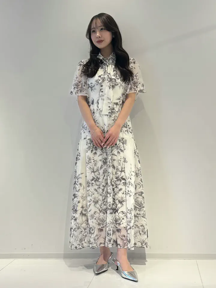 GRACE CONTINENTAL Kikuchi コーディネート画像