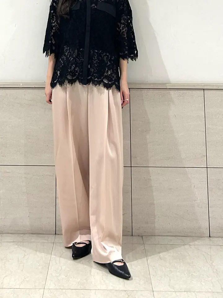 GRACE CONTINENTAL ERINA KATO コーディネート画像