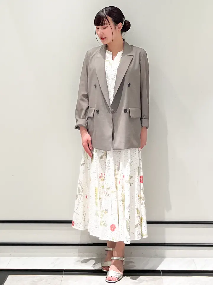 GRACE CONTINENTAL CHISAKO.S コーディネート画像