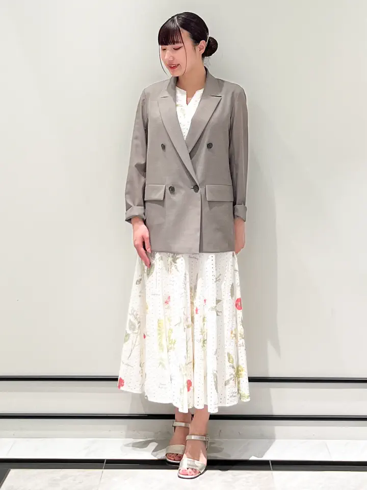 GRACE CONTINENTAL CHISAKO.S コーディネート画像