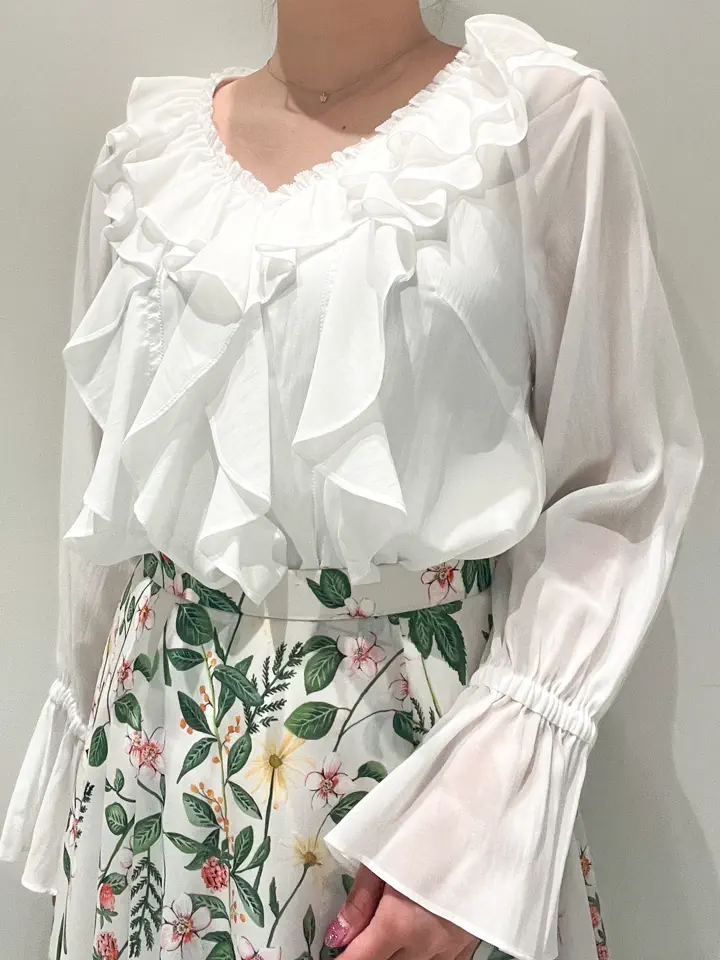 GRACE CONTINENTAL CHISAKO.S コーディネート画像