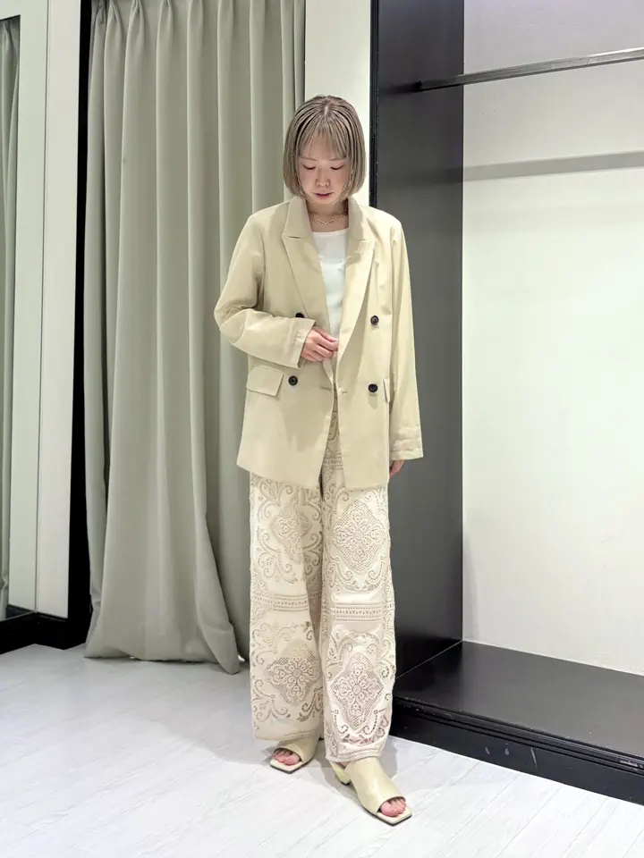 GRACE CONTINENTAL Abe コーディネート画像