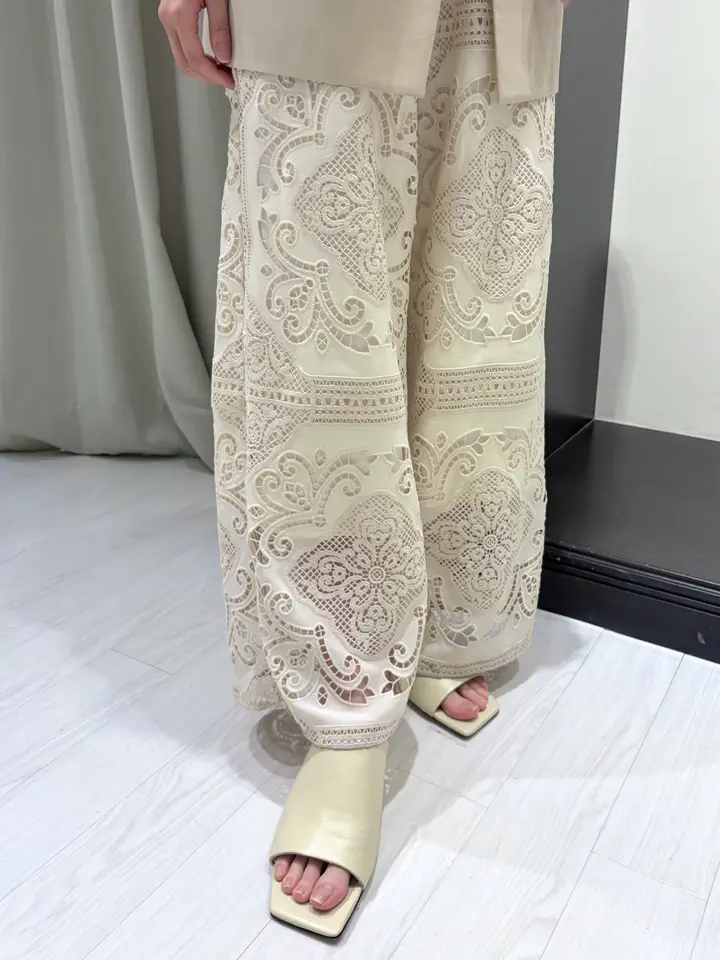 GRACE CONTINENTAL Abe コーディネート画像