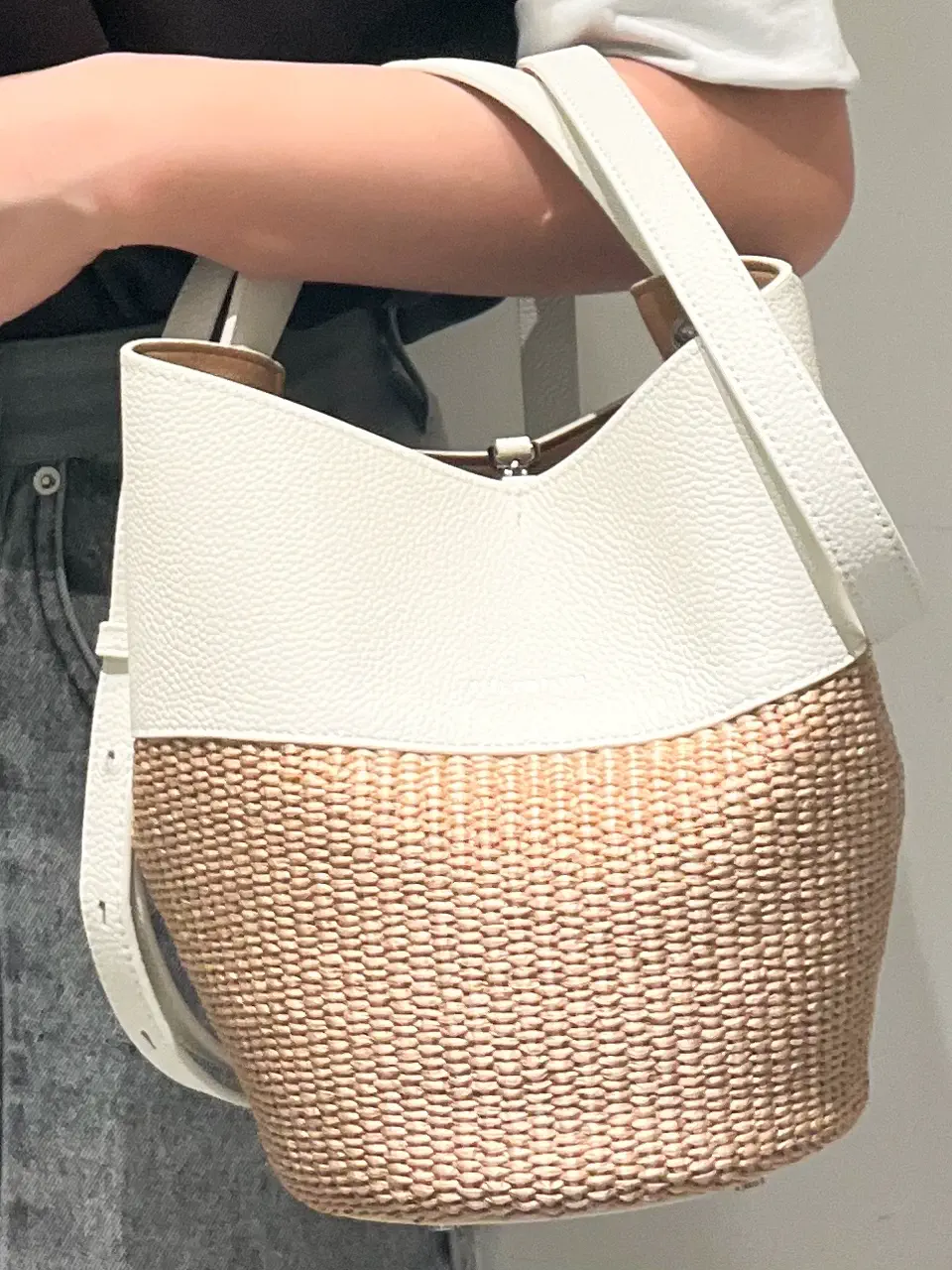 GRACE CONTINENTAL CHISAKO.S コーディネート画像