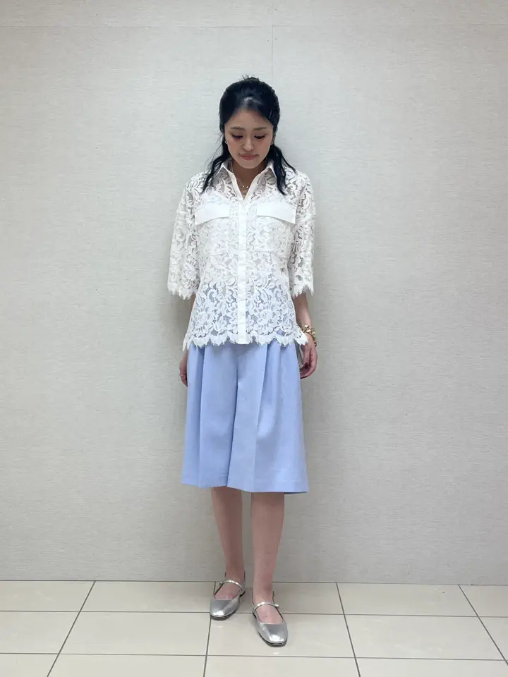 GRACE CONTINENTAL yoshi コーディネート画像