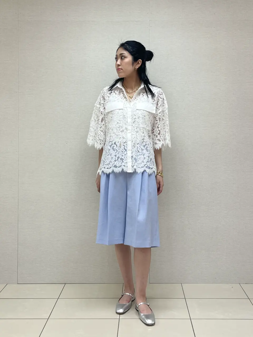 GRACE CONTINENTAL yoshi コーディネート画像