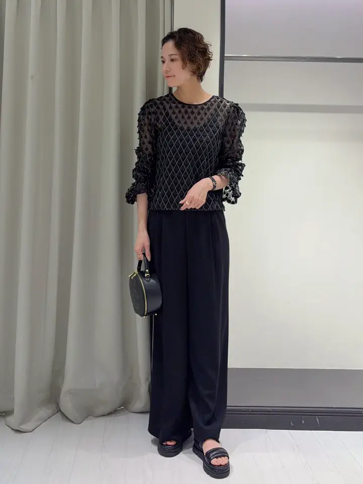 GRACE CONTINENTAL 亀田 未希 コーディネート画像