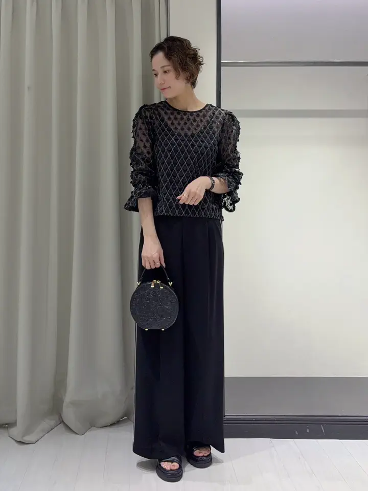 GRACE CONTINENTAL 亀田 未希 コーディネート画像