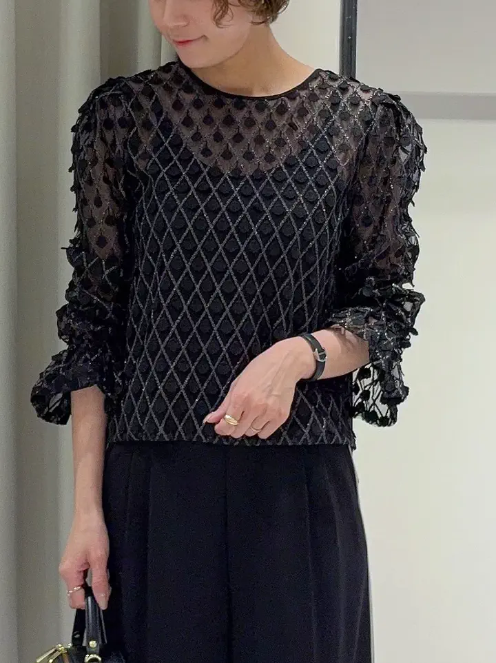 GRACE CONTINENTAL 亀田 未希 コーディネート画像