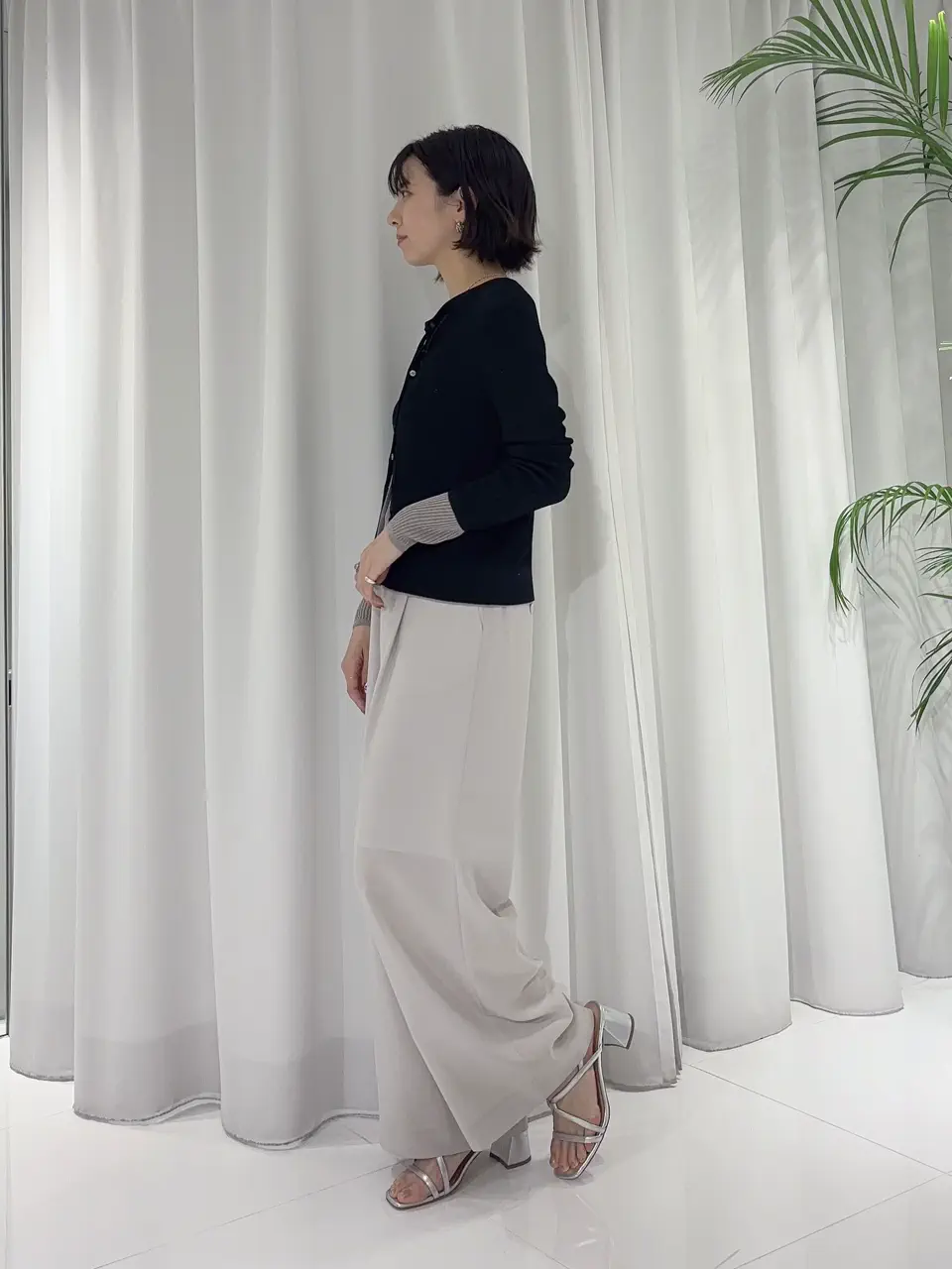 GRACE CONTINENTAL Hikaru Okada コーディネート画像