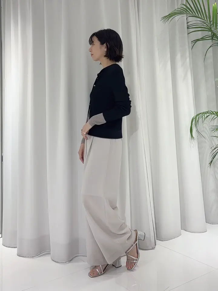 GRACE CONTINENTAL Hikaru Okada コーディネート画像