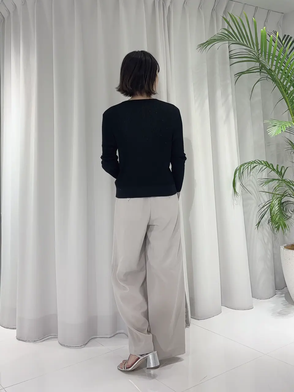 GRACE CONTINENTAL Hikaru Okada コーディネート画像