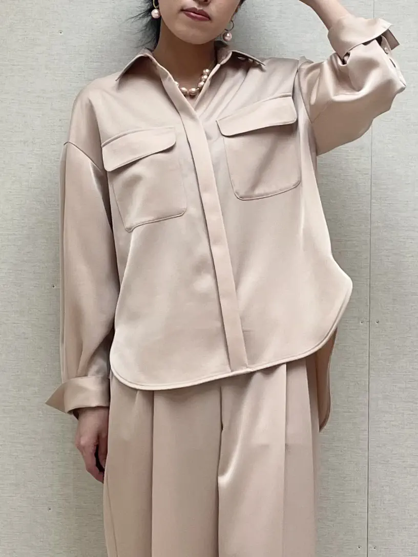 GRACE CONTINENTAL yoshi コーディネート画像