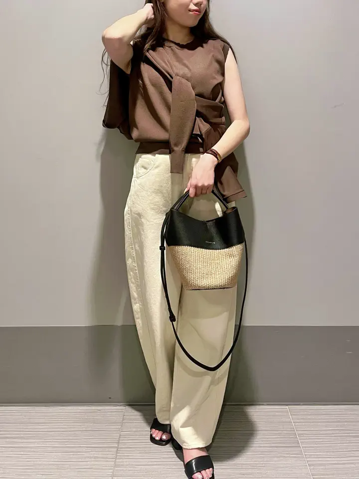 GRACE CONTINENTAL 細川　もなみ コーディネート画像