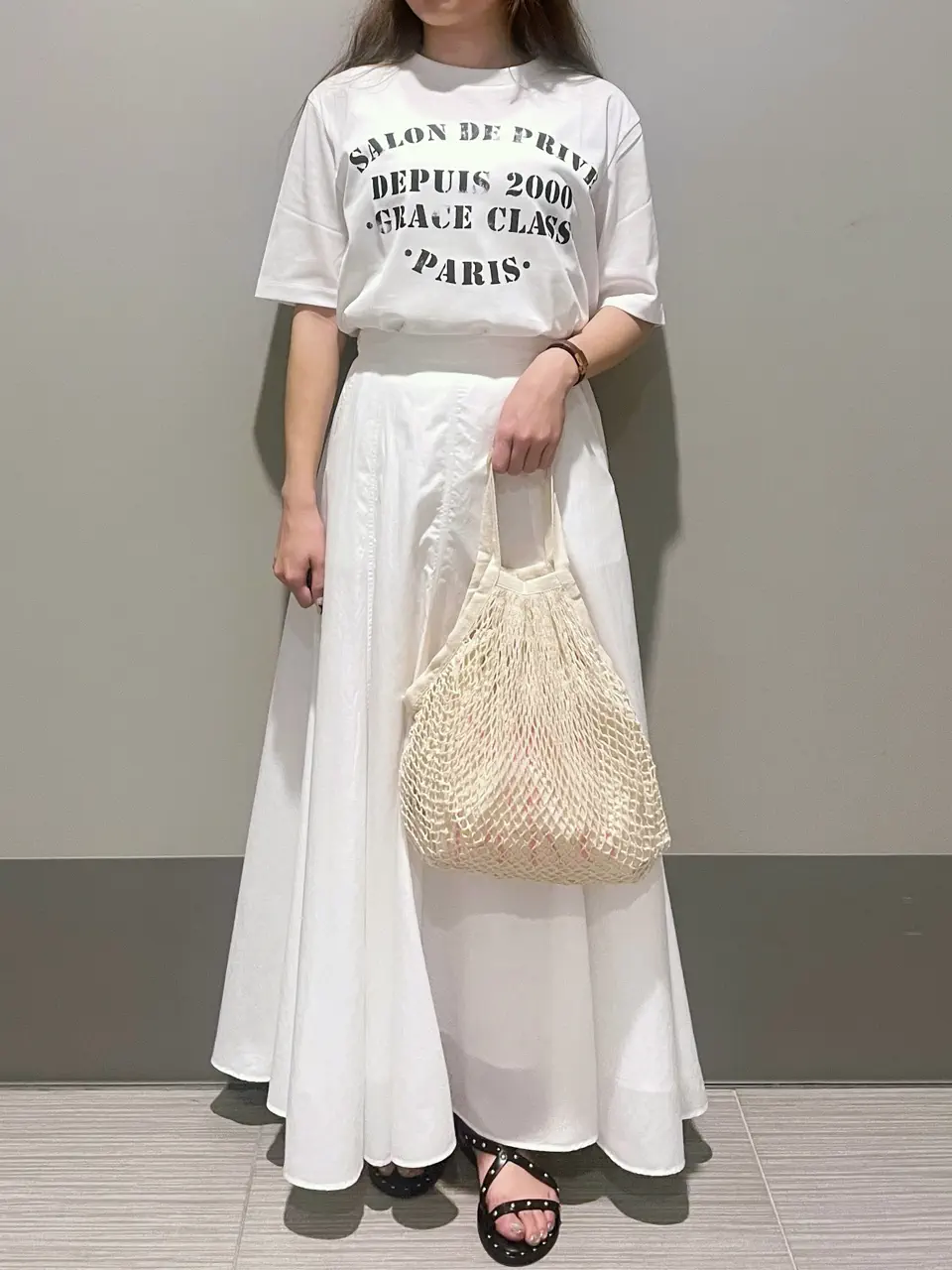 GRACE CONTINENTAL 細川　もなみ コーディネート画像