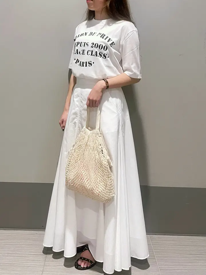 GRACE CONTINENTAL 細川　もなみ コーディネート画像