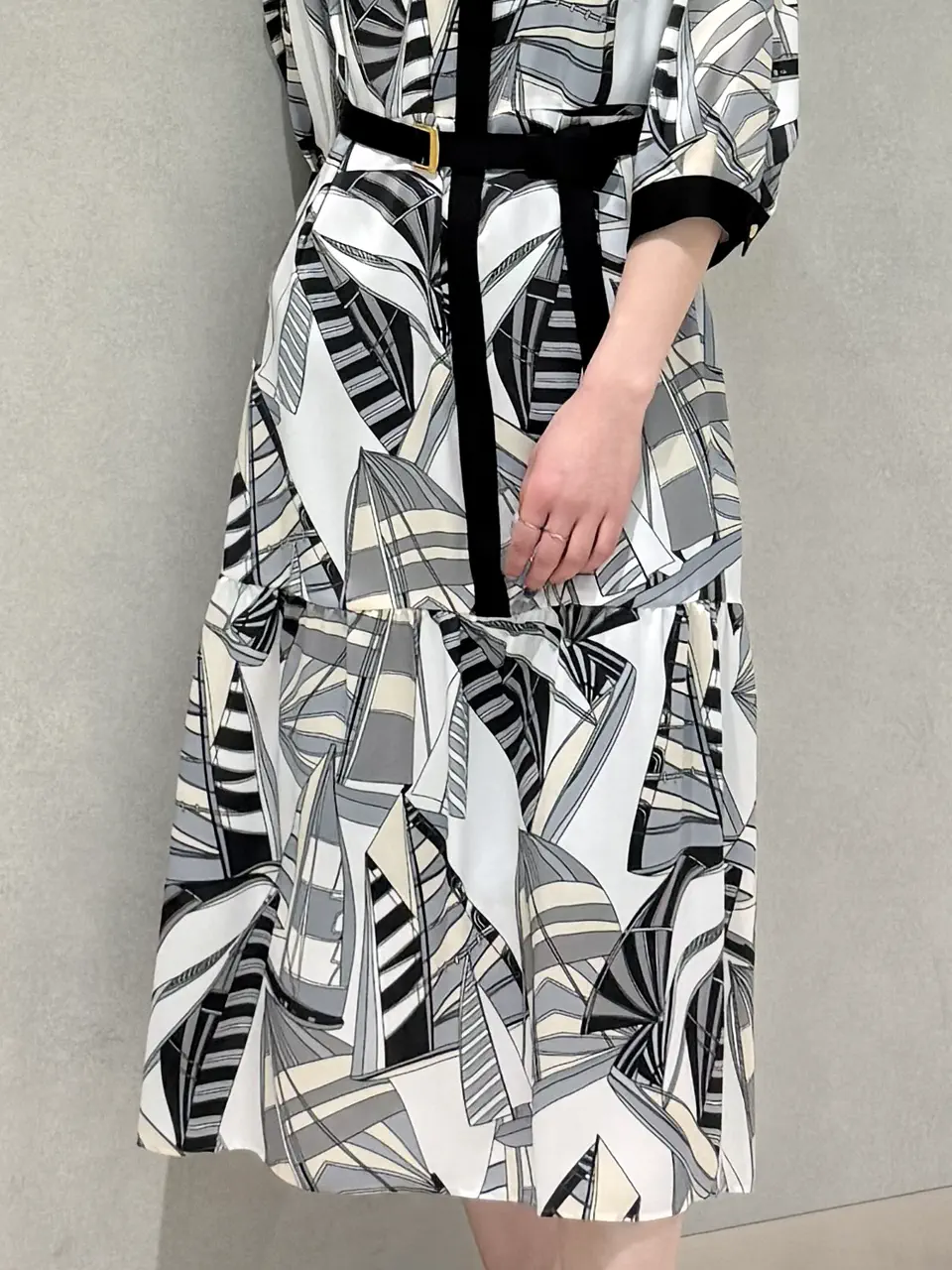 GRACE CONTINENTAL sa-ya コーディネート画像