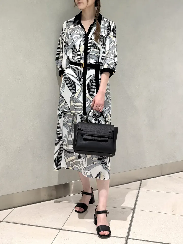 GRACE CONTINENTAL sa-ya コーディネート画像