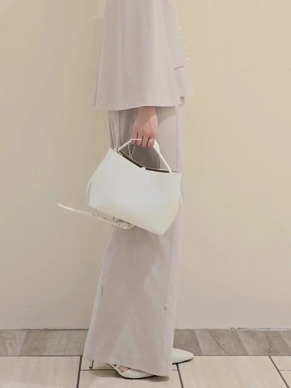 GRACE CONTINENTAL isono yui コーディネート画像