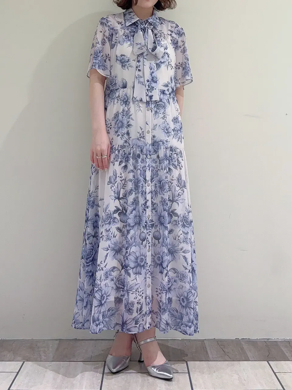 GRACE CONTINENTAL SASAKI コーディネート画像