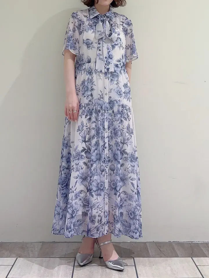 GRACE CONTINENTAL SASAKI コーディネート画像