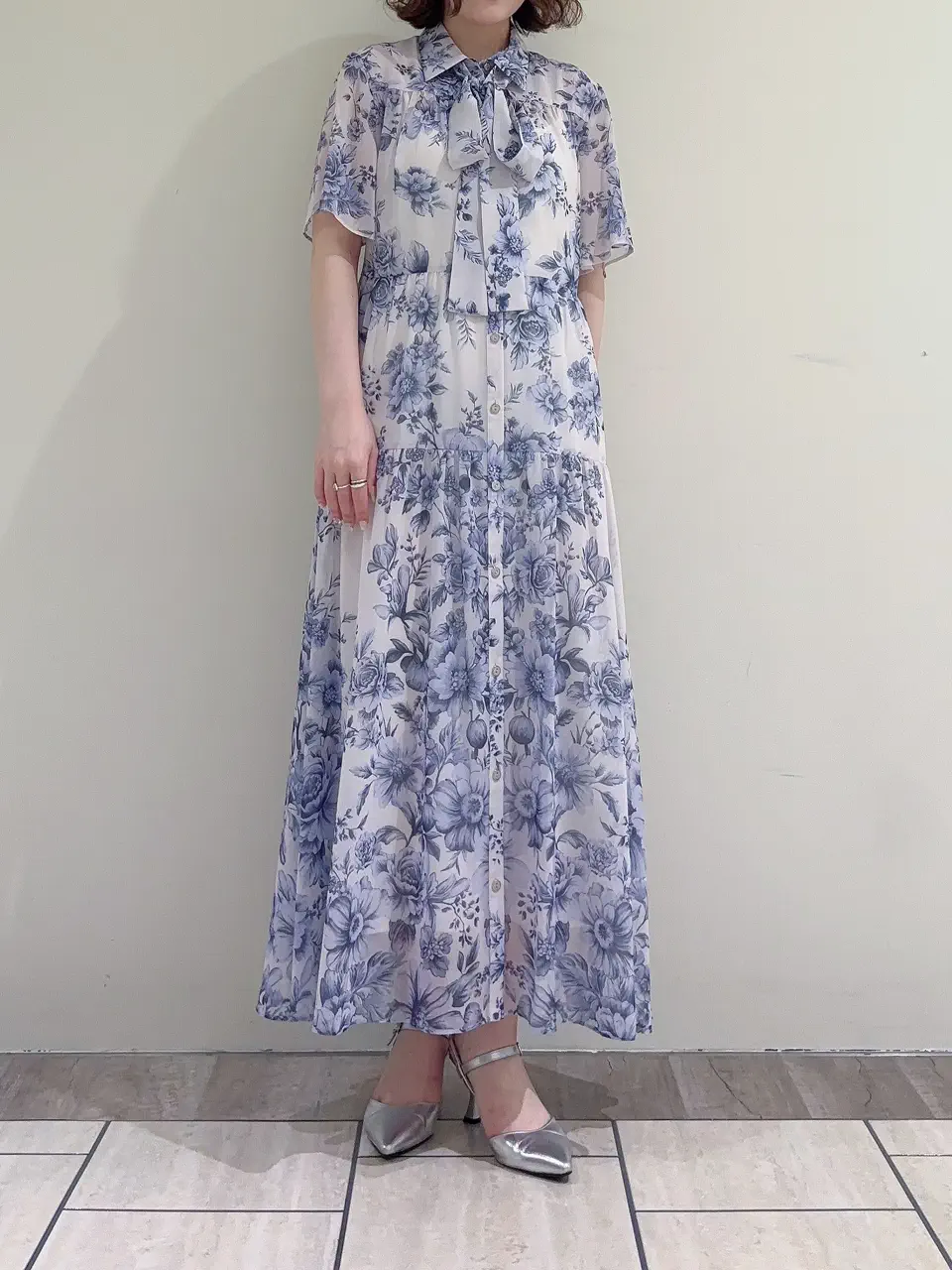 GRACE CONTINENTAL SASAKI コーディネート画像