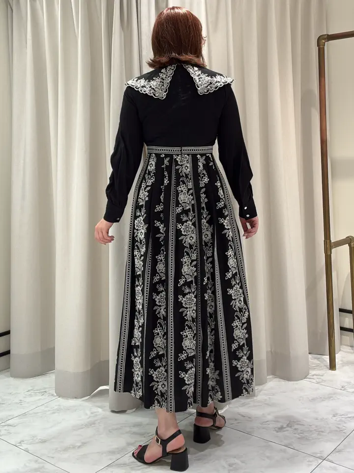 GRACE CONTINENTAL Izumi コーディネート画像