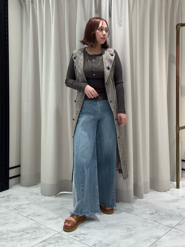 GRACE CONTINENTAL Izumi コーディネート画像