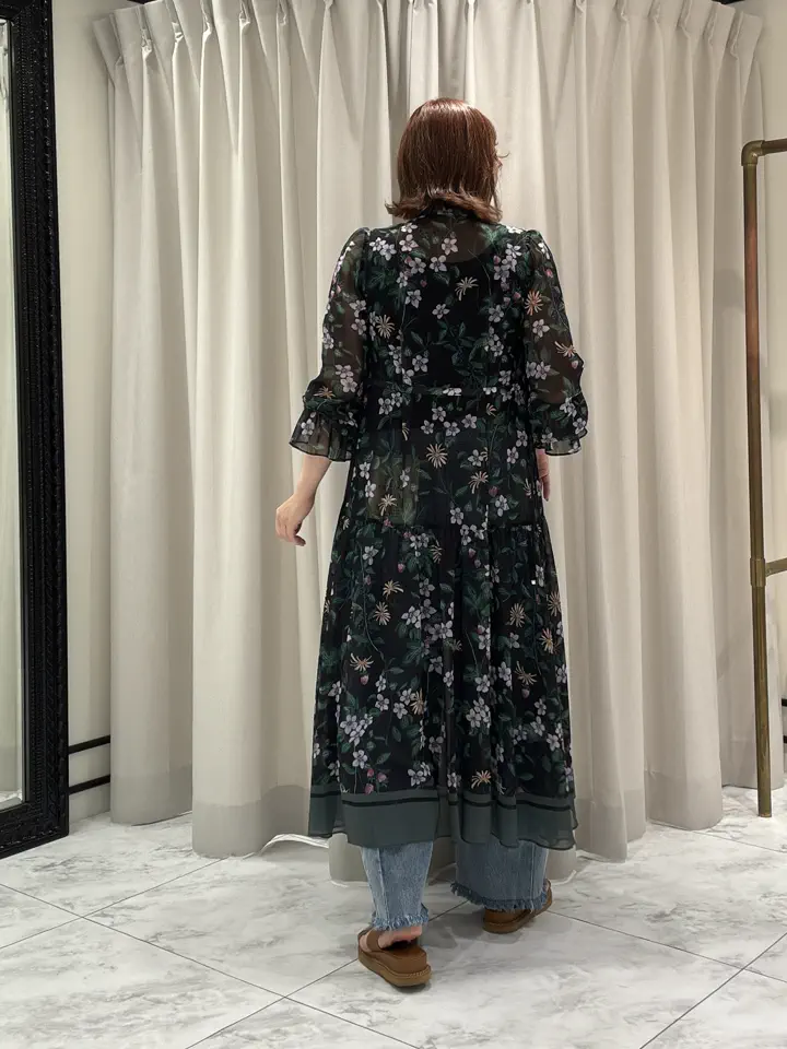 GRACE CONTINENTAL Izumi コーディネート画像