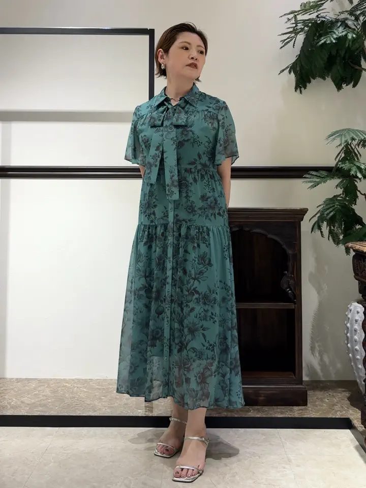 GRACE CONTINENTAL N.YURI コーディネート画像