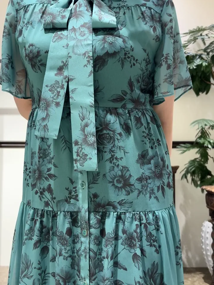 GRACE CONTINENTAL N.YURI コーディネート画像