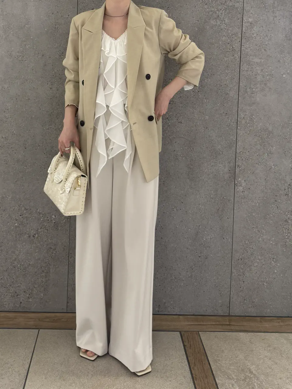 GRACE CONTINENTAL 村上 麗華 コーディネート画像