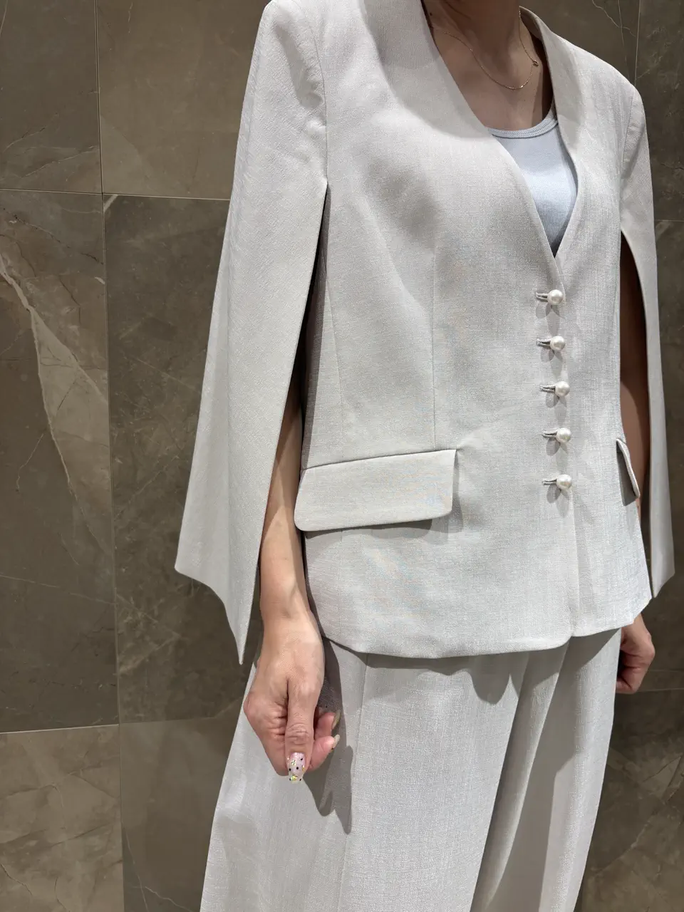 GRACE CONTINENTAL 穐山　香織 コーディネート画像