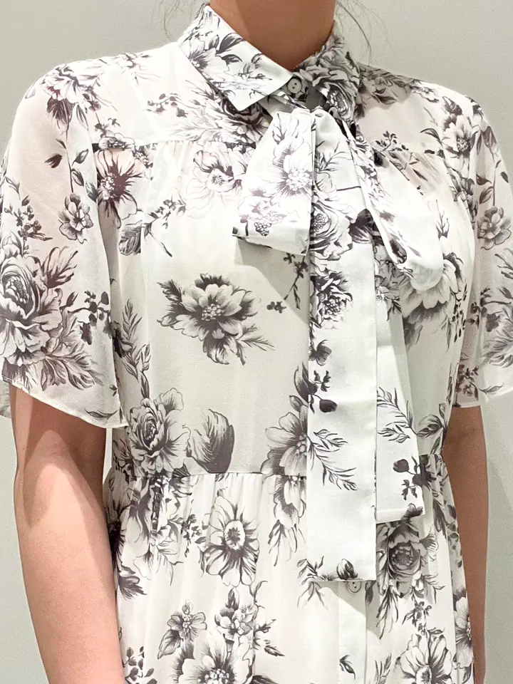 GRACE CONTINENTAL CHISAKO.S コーディネート画像