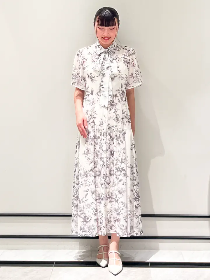 GRACE CONTINENTAL CHISAKO.S コーディネート画像