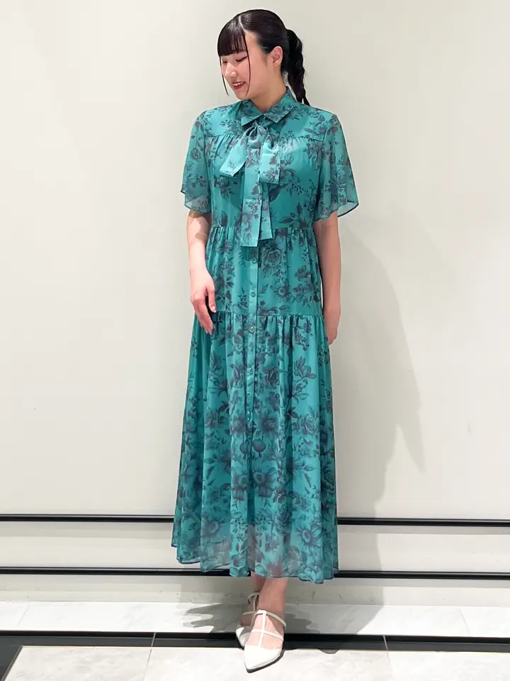 GRACE CONTINENTAL CHISAKO.S コーディネート画像