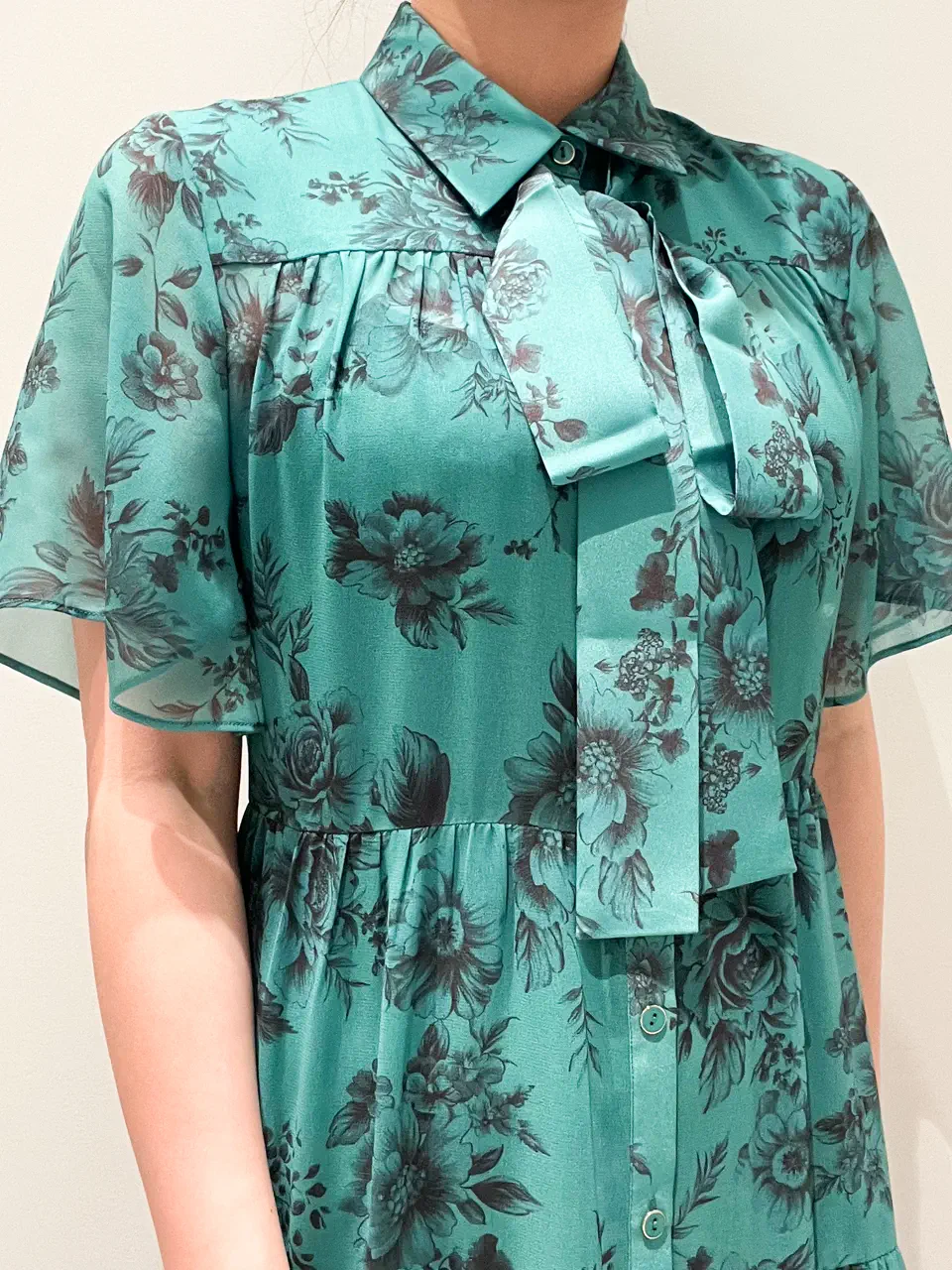 GRACE CONTINENTAL CHISAKO.S コーディネート画像