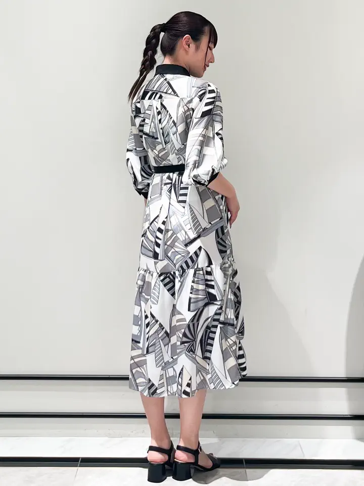 GRACE CONTINENTAL CHISAKO.S コーディネート画像