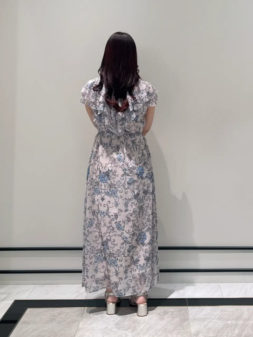 GRACE CONTINENTAL MOMOKO コーディネート画像