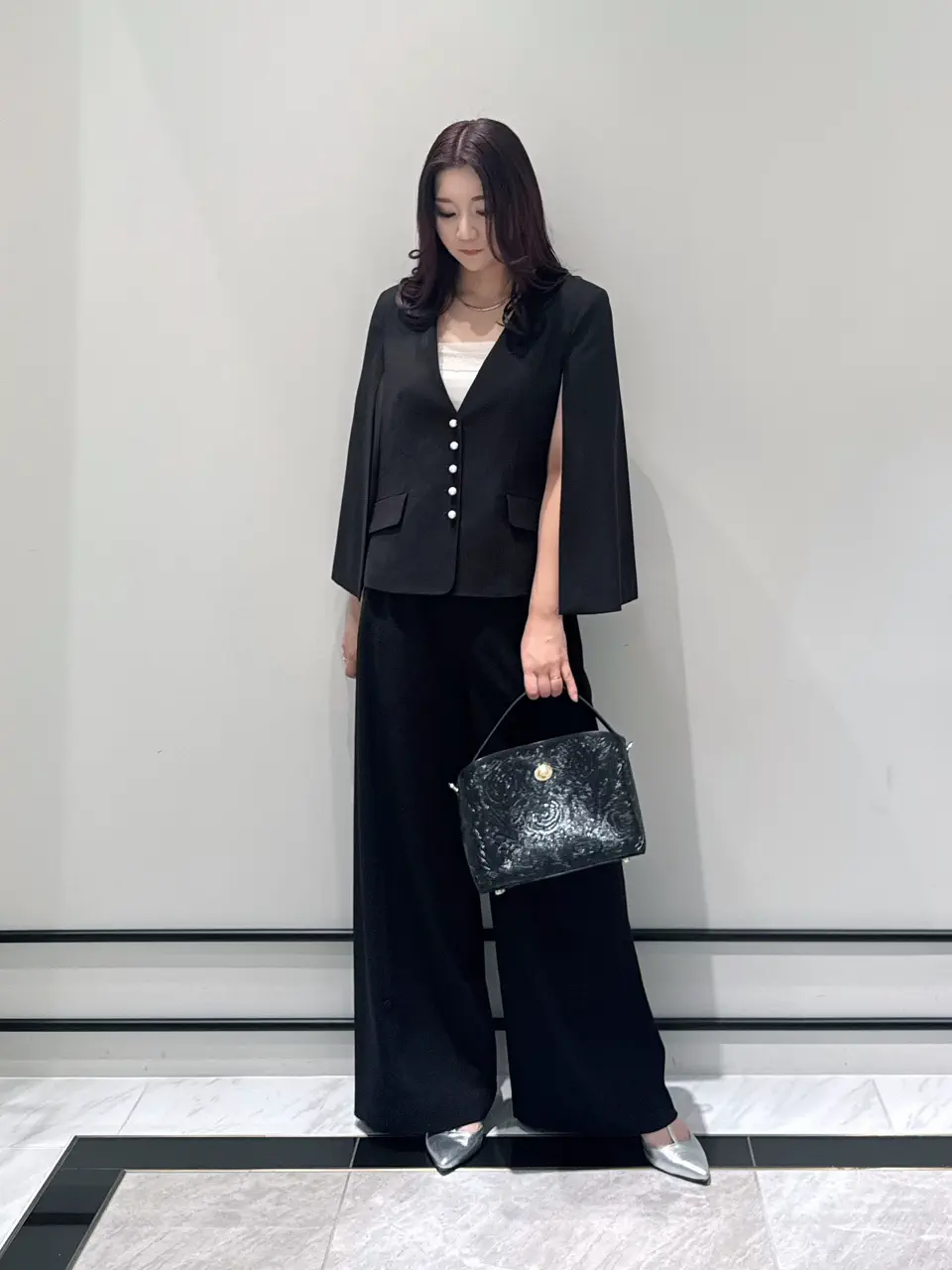 GRACE CONTINENTAL MOMOKO コーディネート画像