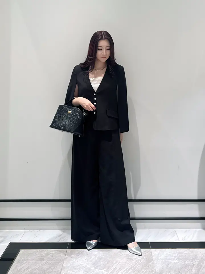 GRACE CONTINENTAL MOMOKO コーディネート画像