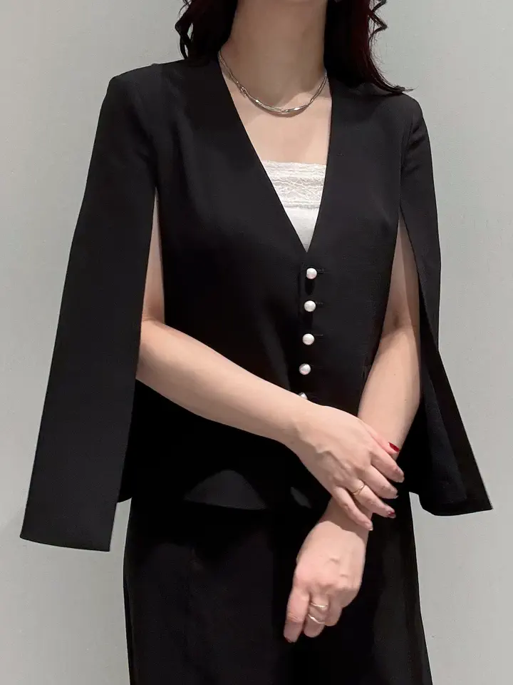 GRACE CONTINENTAL MOMOKO コーディネート画像